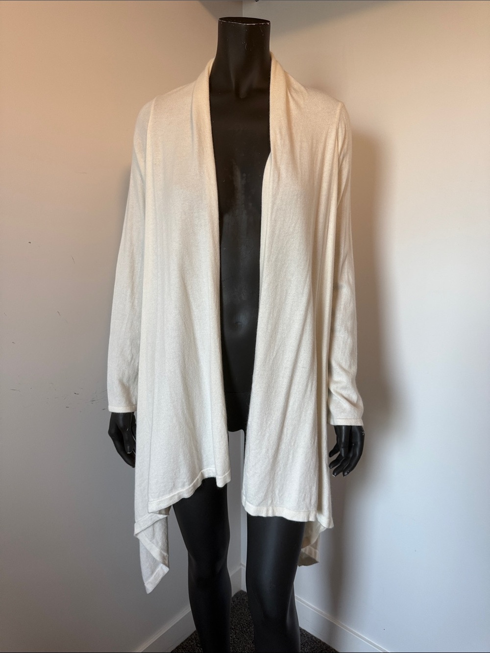 Coupé Collection Ivory Cashmere Blend Draped Waterfall Cardigan S/P